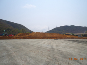 โครงการ Main Contract for 34 Rais rental Land (งานรั้วกำแพงอิฐบล็อค และพื้นคอนกรีต)